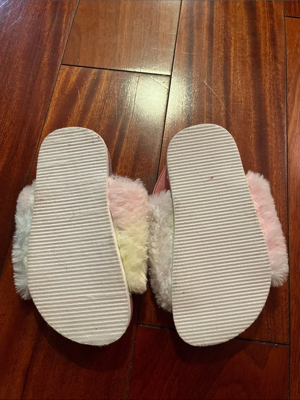 bebe Girls Pink Faux-Fur Slide Sandals size 8